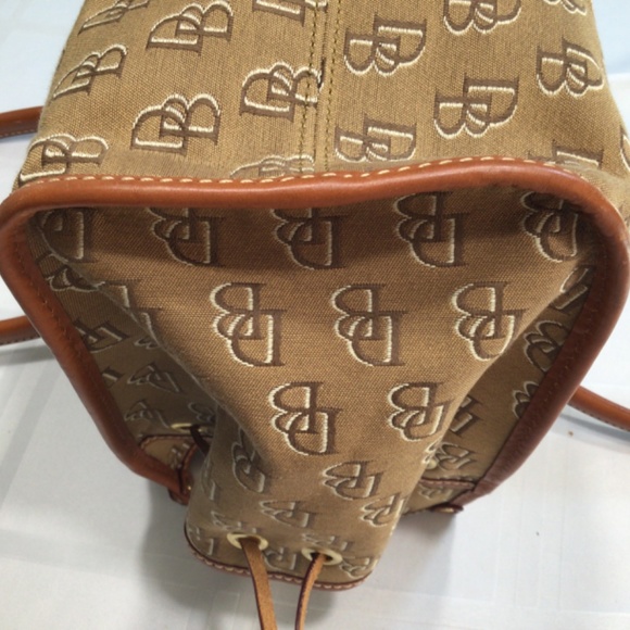 Dooney & Bourke Monogram Weekender Tote - Picture 12 of 16